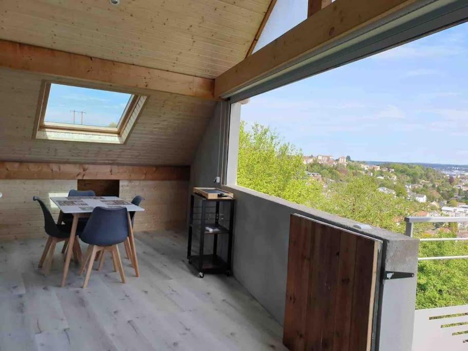 Appart' Terrasse Vue Exceptionnelle 1Er Etage Montbeliard Exterior photo